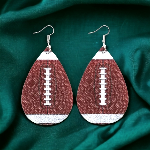 A Just-Jen Fav!!💖 2 Pairs of Women's Leather Game Day Football Earrings!!🏈💖 - Picture 7 of 16